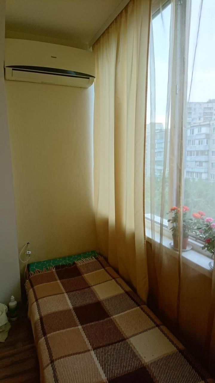 Comfortable Apartment On The River Bank كييف المظهر الخارجي الصورة